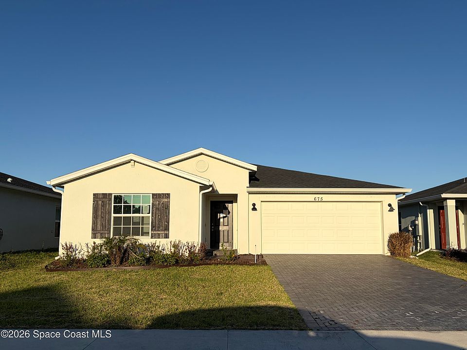 1st image of 675 Dockside Dr SW