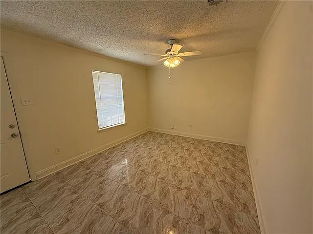 3872 E Loyola Dr — Photo 4