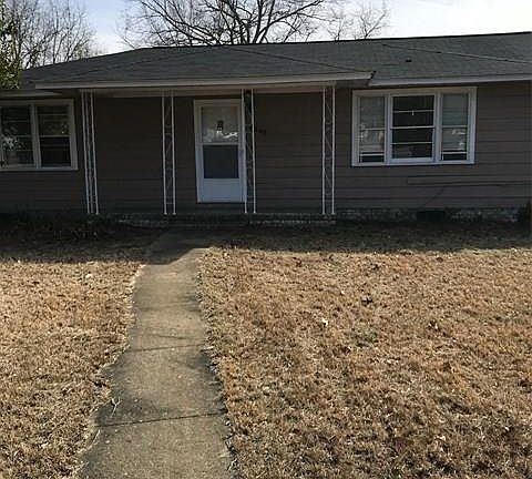 2nd image of 4246 N Lake Cherryvale Dr
