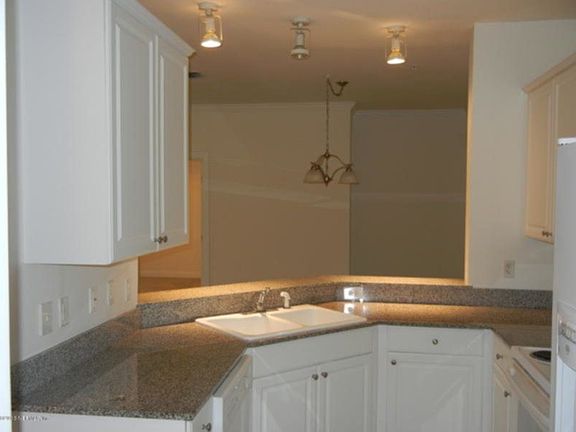 3rd image of 210 Presidents Cup Way Unit 105