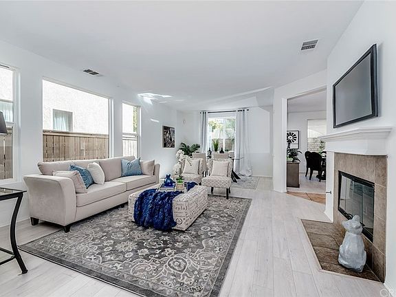 2nd image of 17634 Gladesworth Ln