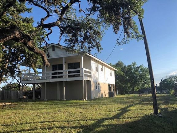 2nd image of 1403 Enchanted River Dr