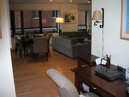 Sold by New York Private Realty Group | media 8