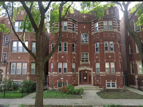 8139-8145 S Maryland Ave