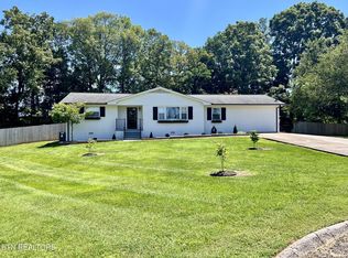 1730 Wintergreen Cir, Knoxville, TN 37912