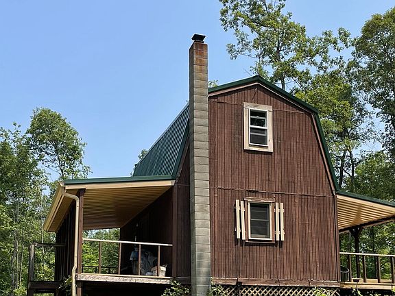3rd image of 4000 N County Road 325 W