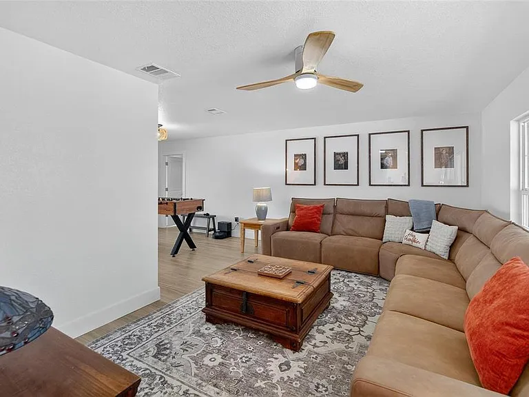 6337 Cocoa Ln — Photo 7