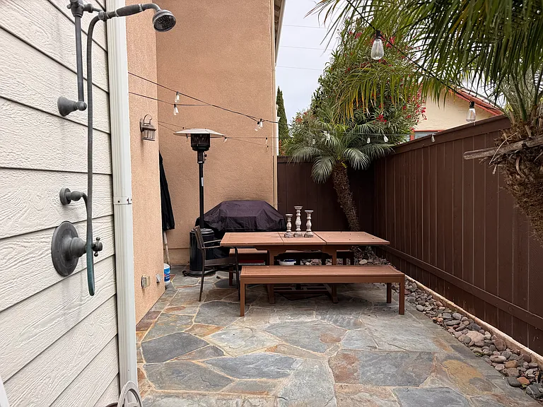 6824 Draper Ave — Photo 17