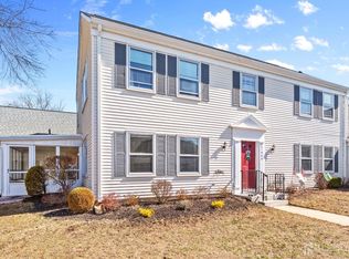 418 Onset Ln #B, Monroe Township, NJ 08831