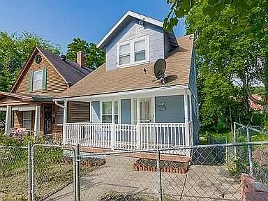 1st image of 112 Monroe Ave