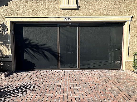 Screen door