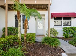 1400 Waterview Dr W #102, Largo, FL 33771