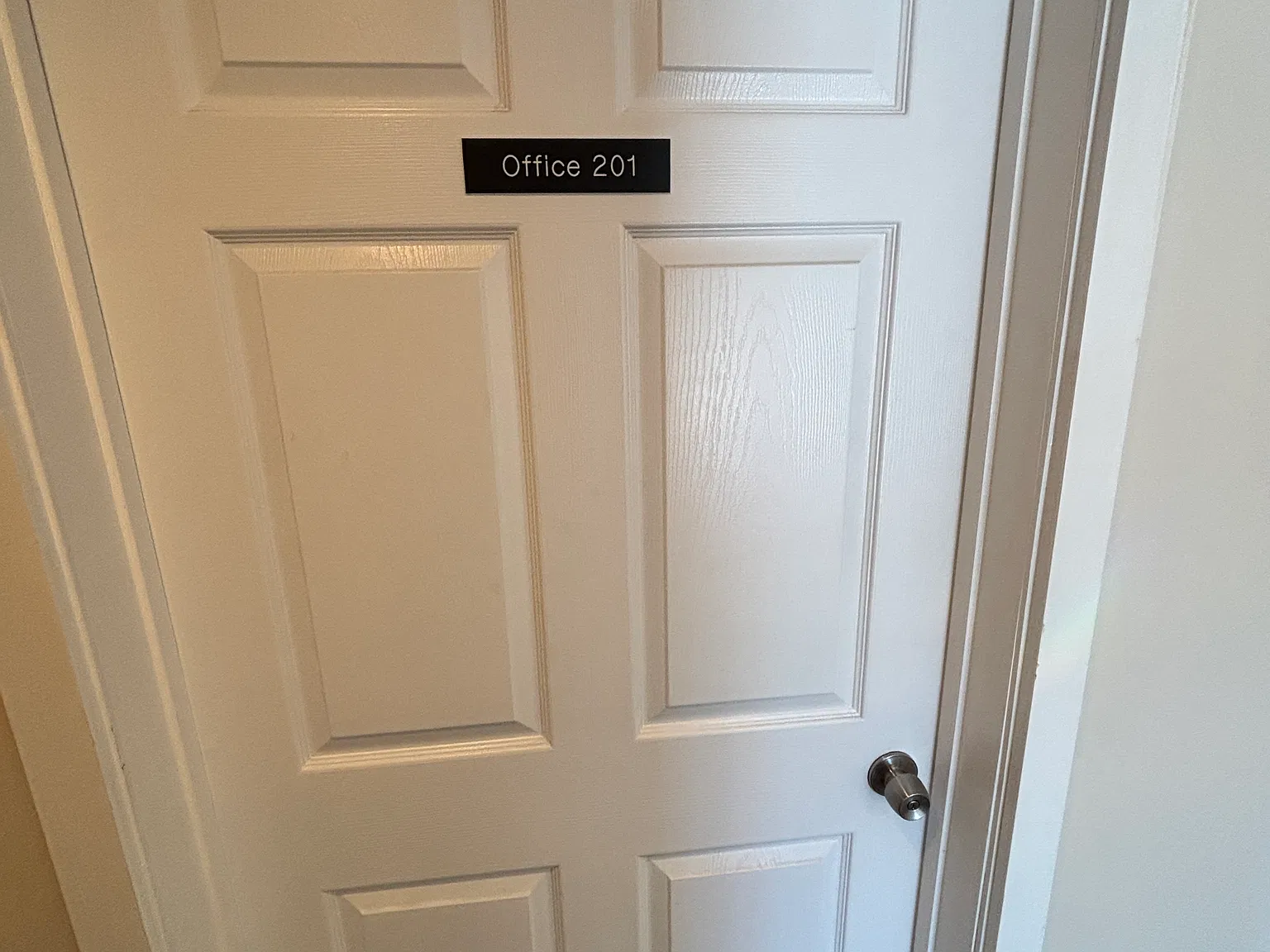 Studio, 180 sqft, $995 — Photo 4