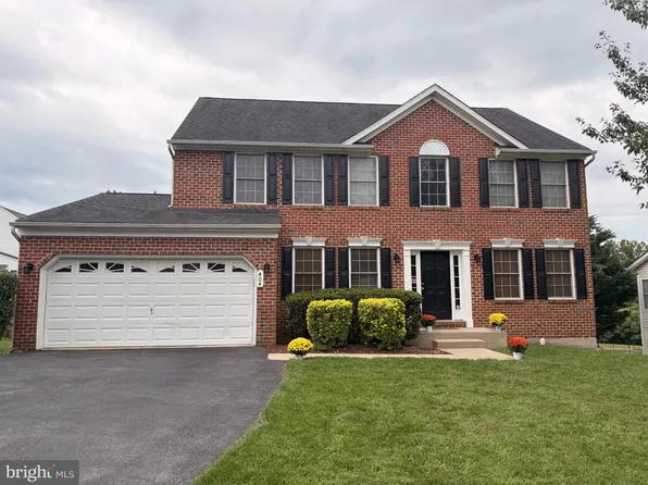 404 Bridlewreath Way, Mount Airy, MD 21771