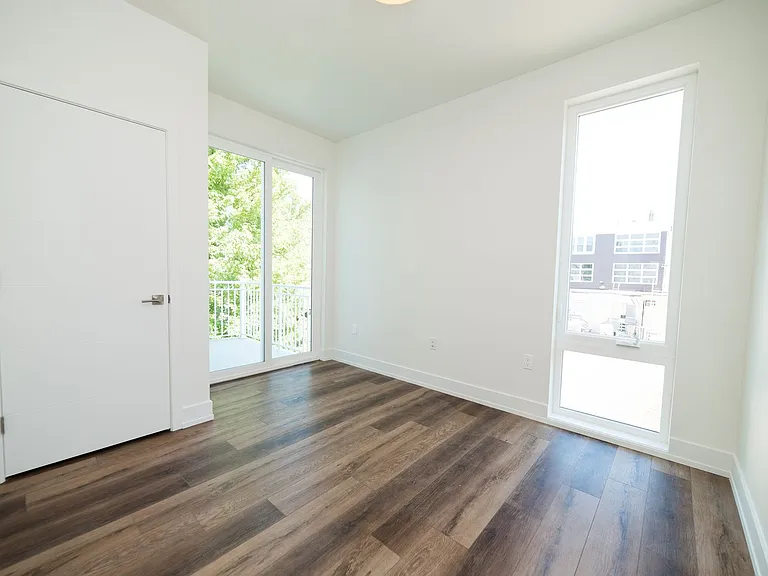19 Lincoln Ct — Photo 2