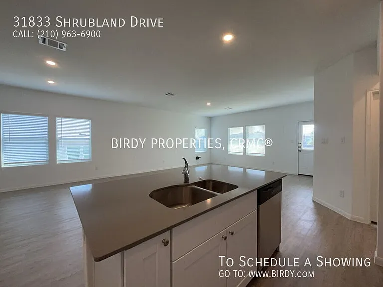 31833 Shrubland Dr — Photo 16