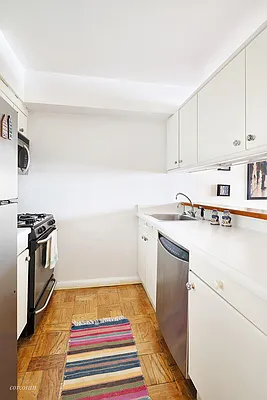 Sold by Corcoran | media 19