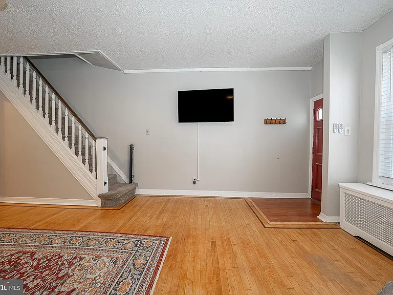 418 Harlan St — Photo 7