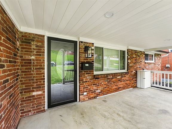 4th image of 779 Darlington St