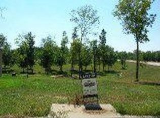 1500 SW Hedgewood Ln, Lees Summit, MO 64081