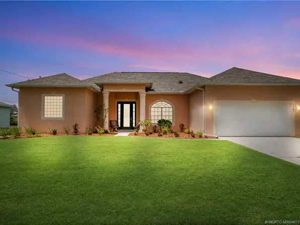 1141 SW Ackard Ave, Port Saint Lucie, FL 34953