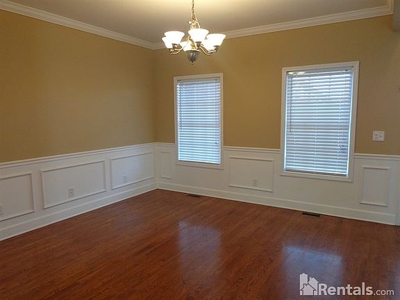 5th image of 417 Indian Park Dr