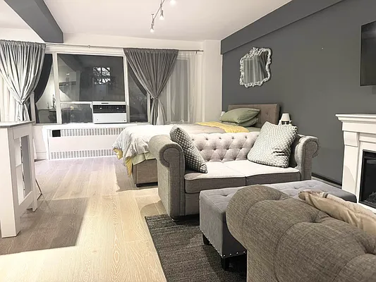 117 East 37th Street #2D