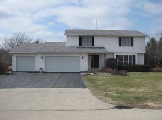 1903 37th Ave, Sterling, IL 61081