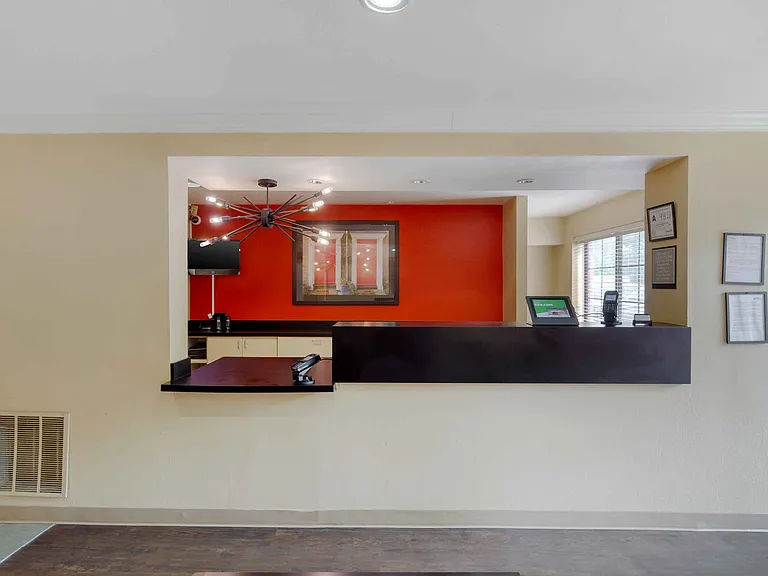 Lobby and Guest Check-in