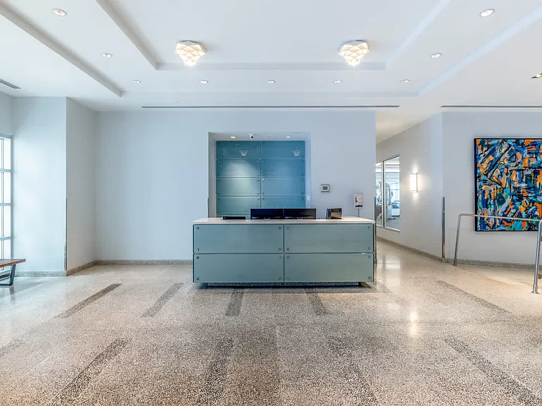 175 Kent Ave — Photo 2