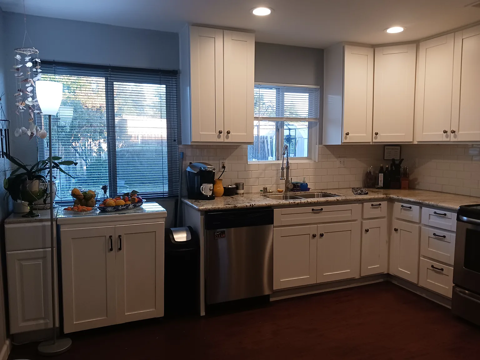 3 bed, 1038 sqft, $2,855 — Photo 2