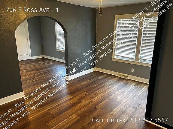 2nd image of 706 E Ross Ave #1