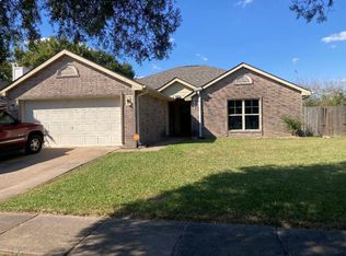 6902 Oakmantle Dr, Houston, TX 77085