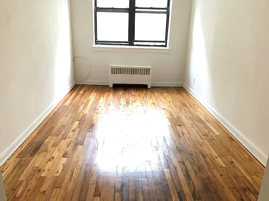 Rented by Sky Management | media 25