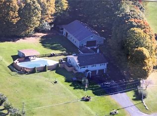 9274 Capron Rd, Lee center, NY 13363