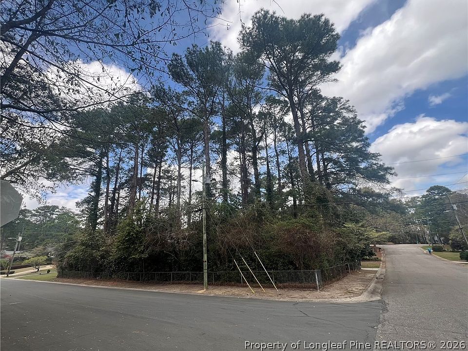 1st image of 306 Woodcrest Rd