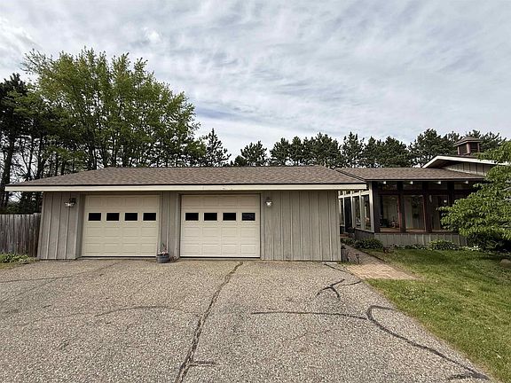 4th image of E11616 N Reedsburg Road