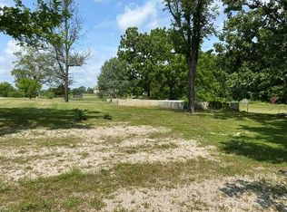 220 Woolsey St, Mountain View, MO 65548