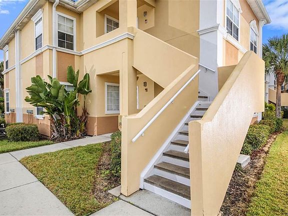 3rd image of 2950 Viscaya Pl Unit 208