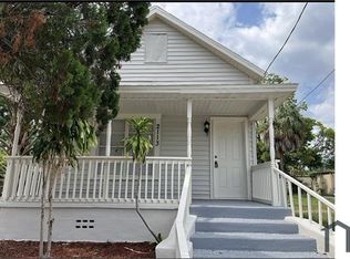 2113 W Beach St, Tampa, FL 33607