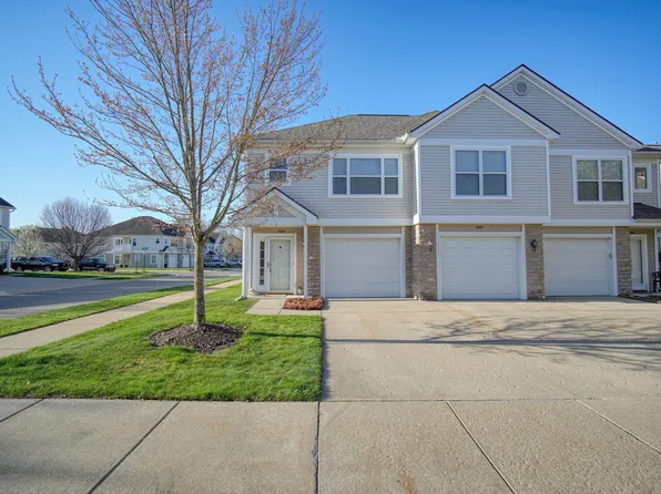644 Riverstone Ln, Chelsea, MI 48118
