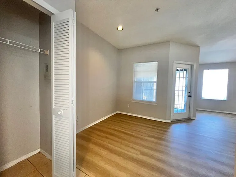 420 Summit Ridge Pl #306 — Photo 9