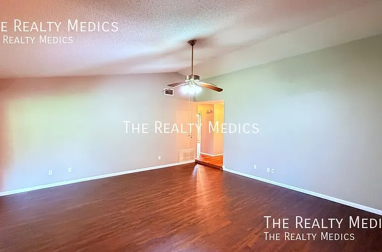 481 Timberwood Trl — Photo 27