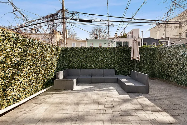 Rented by Brown Harris Stevens | media 16