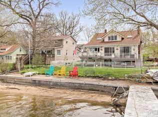1302 River Terrace Dr, Johnsburg, IL 60051