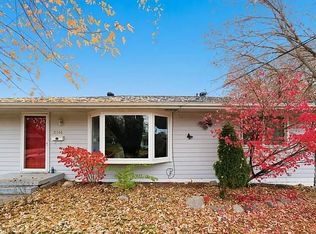 2746 E Tiffin Ave, Des Moines, IA 50317