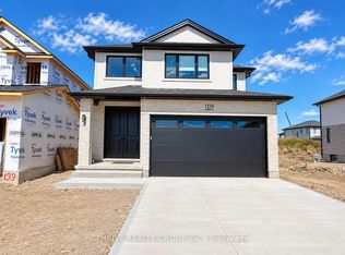 1218 Honeywood Dr, London, ON N6M 0L9