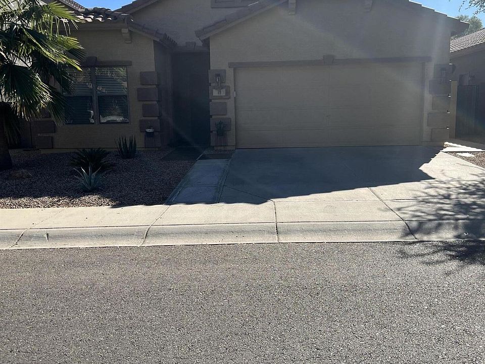 1st image of 49 W Desert Vista Trl