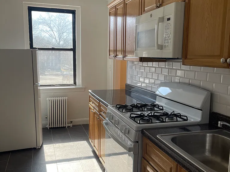 129 Ayers Ct #C2 — Photo 6