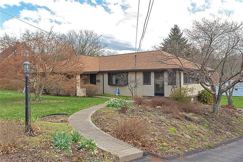 1st image of 91 Stella Dr